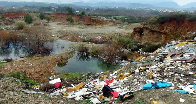 Bu bölgede çöp sorunu çözülemiyor!