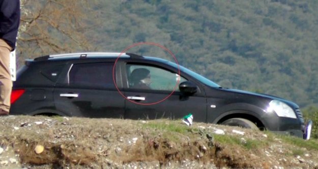 Buse’nin annesi  taburcu olur olmaz oraya koştu