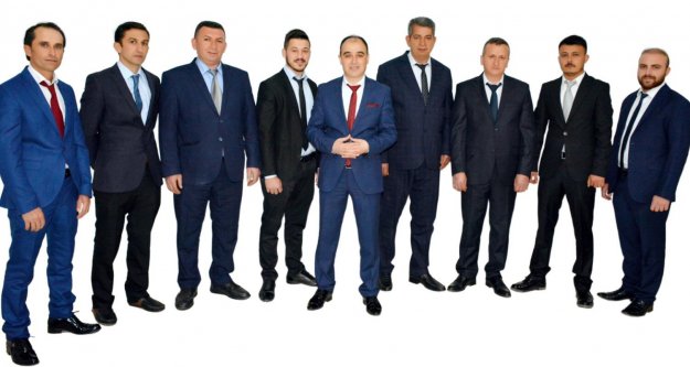 Çıplaklı Muhtar adayı Bekir Karakuş hız kesmiyor