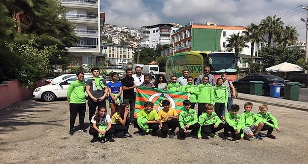Eskrimcilerin kampı Alanya’daydı