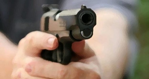 Komşuda silahlar konuştu!