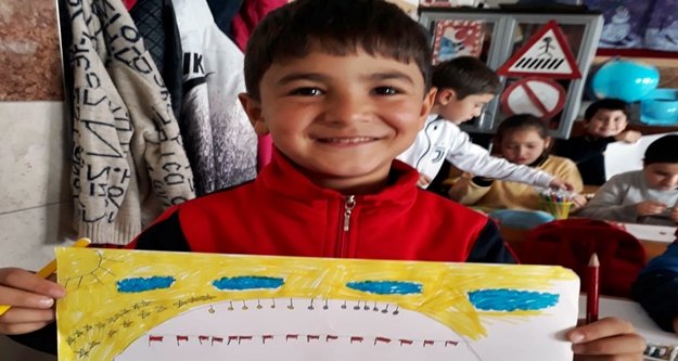 Mutluluk çocuğa yakışır!