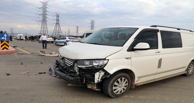 Okul servisi kaza yaptı: 9 kişi yaralandı!