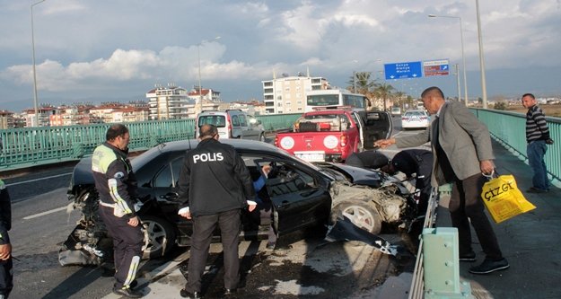 Antalya- Alanya yolunda feci kaza! Alkollü sürücü ölümden döndü