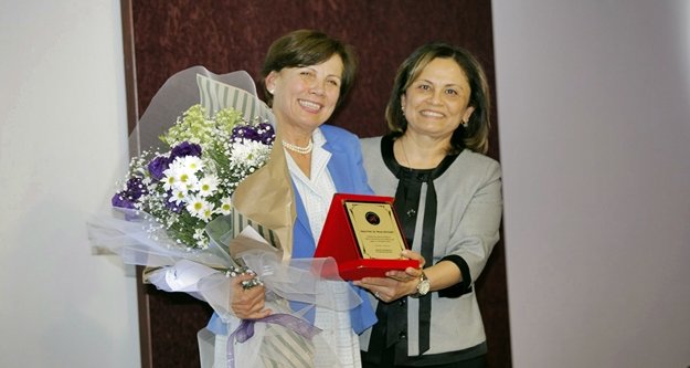 Prof. Dr. Gültekin emekli oldu