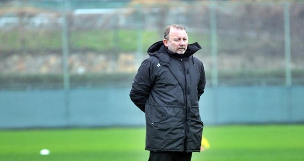 Sergen Yalçın Trabzon maçını ve hakem hatalarını değerlendirdi