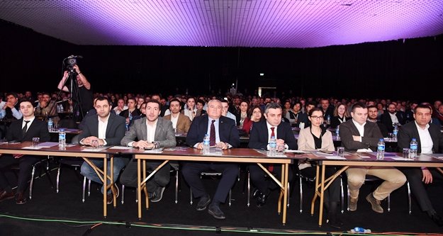 Teknoloji tutkunları turizmin başkentindeydi