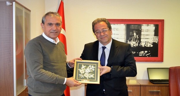 Ünlü Yazar Abbas Güçlü Alanya HEP’teydi