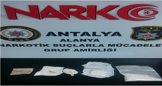 Alanya'da zehir tacirleri şok baskınla yakalandı
