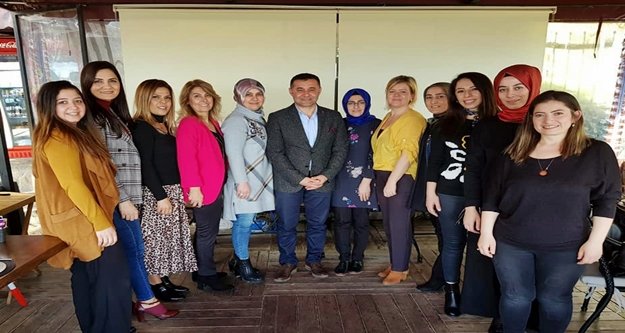 Yücel Cumhur İttifakı'nın kadın adaylarıyla buluştu