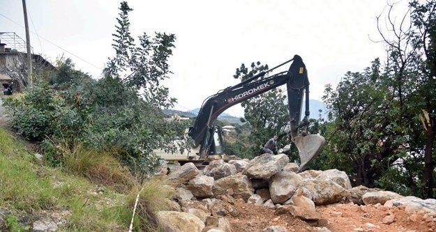 Yücel’den Büyükhasbahçe’ye müjde!