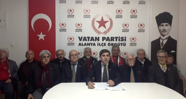 "Akşener FETÖ'nün istediklerini yapıyor!"