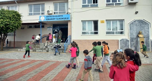 Alanya Oba okullarındaki çocukların yüzü gülüyor