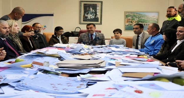 Alanya’da 20 bin çocuk Türk Yıldızları’na mektup yazdı