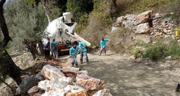 Alanyalılar istedi, Başkan Yücel yaptı