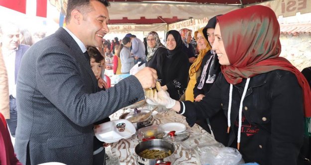 Başkan Yücel kermesteydi