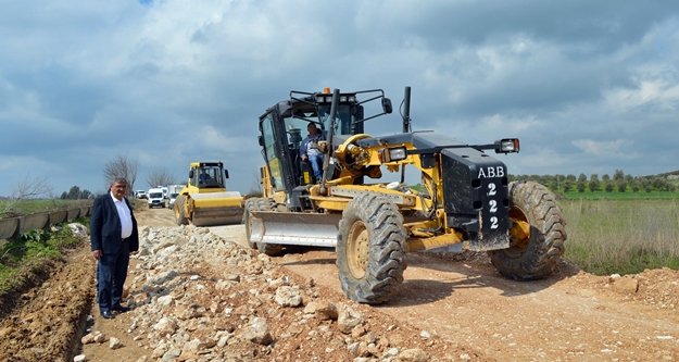 Büyükşehir sıcak asfaltta hız kesmiyor