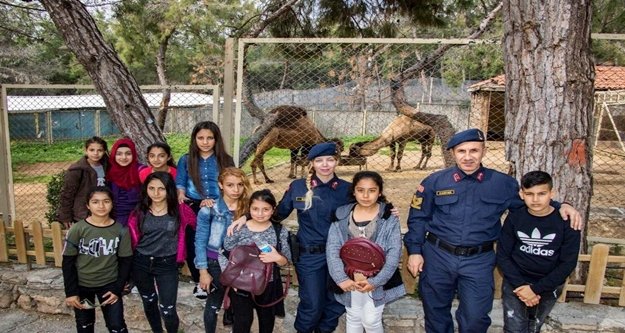 Jandarmadan çocukları mutlu eden proje