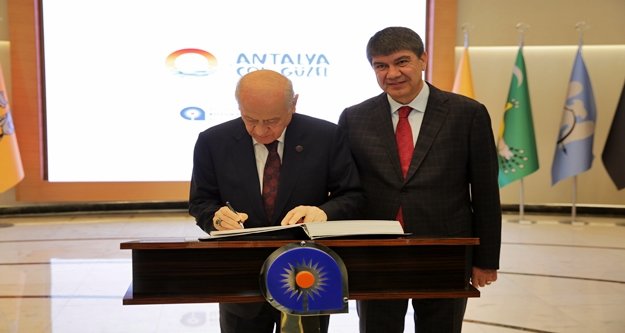 MHP lideri Türel’i ziyaret etti