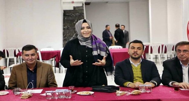 Milletvekili Sena Nur Çelik Yücel'in seçim ofisindeydi