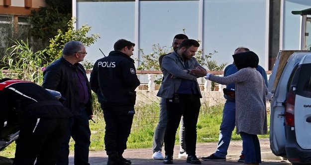 Yaz gazeteci, karısı tarafından bıçaklanan erkek mağdur!