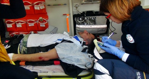 Yol kenarında baygın bulundu!