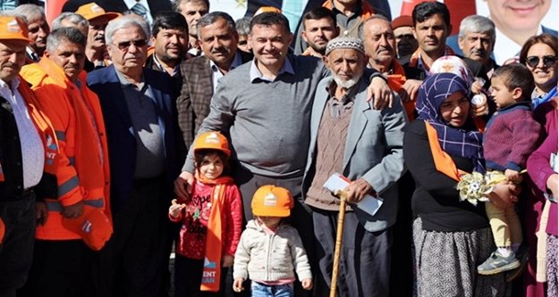 Yücel'le 'Alanya Geleceğe Yürüyor'