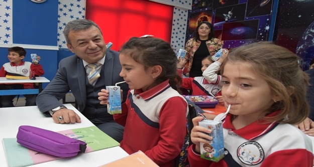 10 bin öğrenci bilinçli tüketici eğitimi aldı