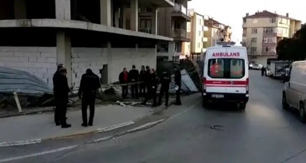Alanya'da inşaattan düşen işçi ağır yaralandı