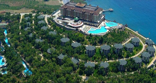 Alanya'nın gözde otelini kim kaç paraya aldı?
