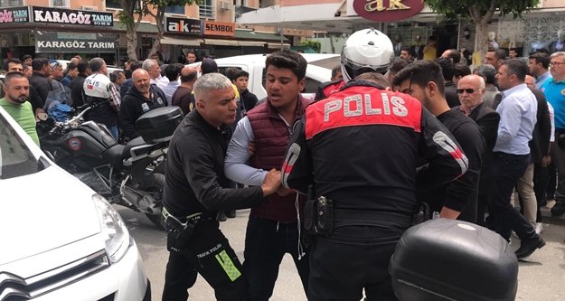 Alanya’da "dur" ihtarına uymayan motosikletli polisleri alarma geçirdi