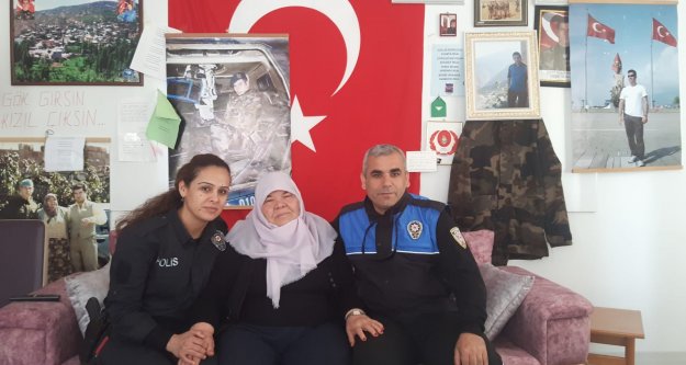 Alanyalı Şehidin annesi ve ağabeyine ziyaret