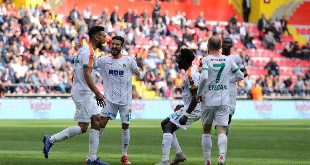 Alanyaspor golleri kaçırdı, beraberliğe razı oldu