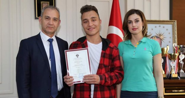 ALKÜ'lü öğrenciden önemli başarı