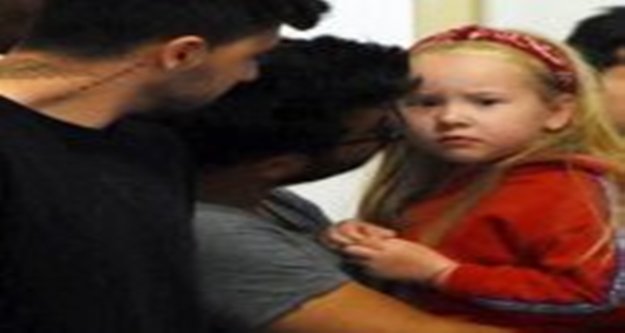 Josef Sural'ın büyük kızı hastanede Alanyalı futbolcularla birlikte bekledi