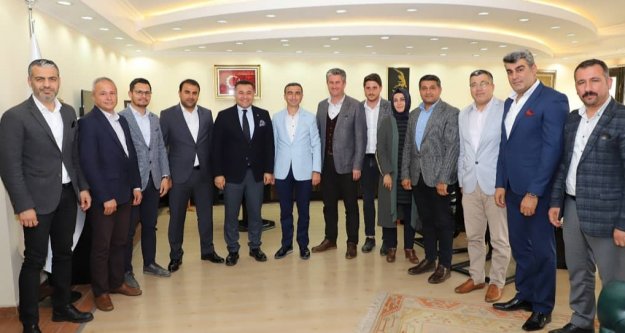 MÜSİAD'dan Yücel'e hayırlı olsun ziyareti