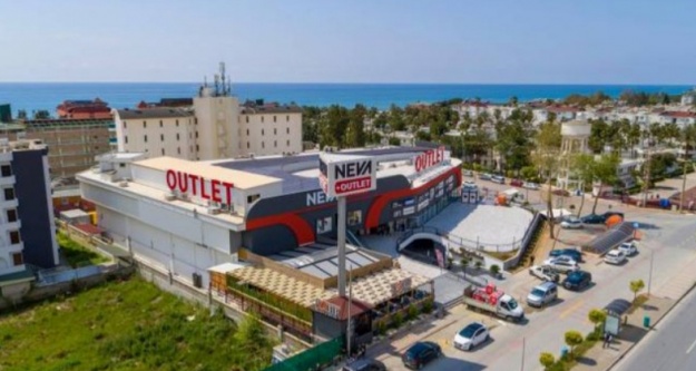 Neva Outlet'te büyük indirim
