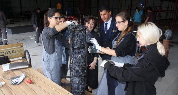 Öğrenciler hayal edecek ustalar hayat verecek