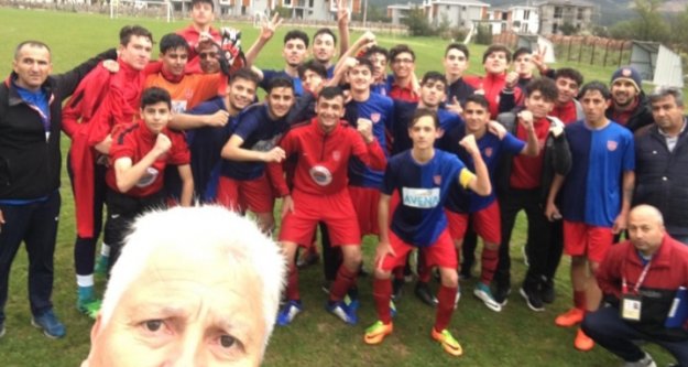 U17 şampiyonda rüzgar gibi