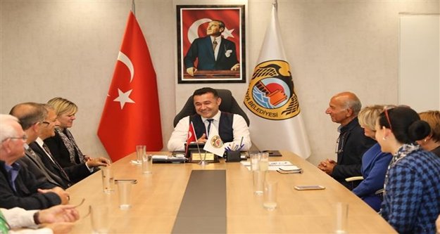 Yabancılar meclisinden Başkan Yücel'e  tebrik