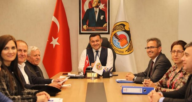 Yücel'den ilk encümende turizmle ilgili önemli mesajlar