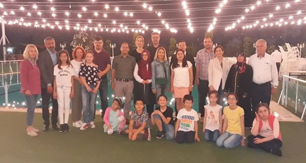 5 E ve 5 F sınıf iftarında buluştu