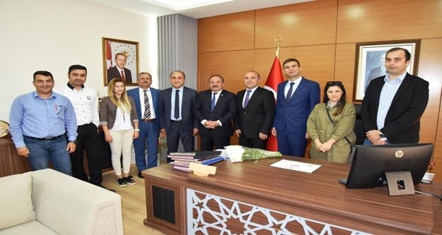 Antalya'nın avokadosu Selçuk'ta yetişecek