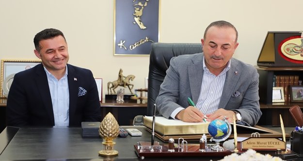 Çavuşoğlu'ndan Yücel'e Lavrov sözü