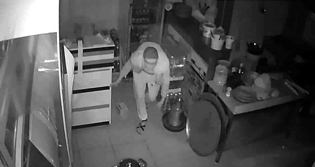 Dün cezaevinden çıktı bugün 11 işyeri soydu