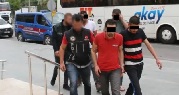 Gaziantep'ten Alanya'ya uyuşturucu getiren 4 şüpheli tutuklandı