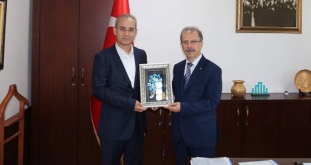 Rektör Pınarbaşı'dan Medeniyet Üniversitesi'ne ziyaret