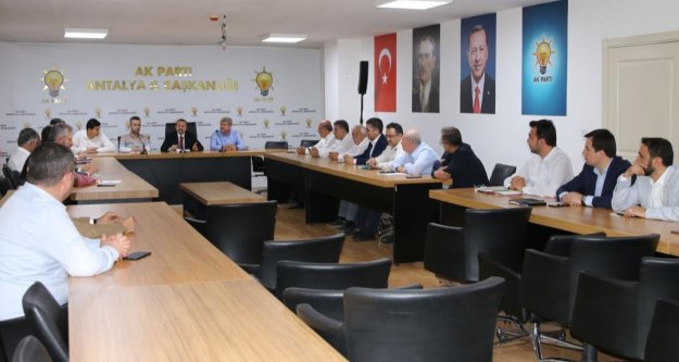 Toklu değerlendirme toplantısına katıldı