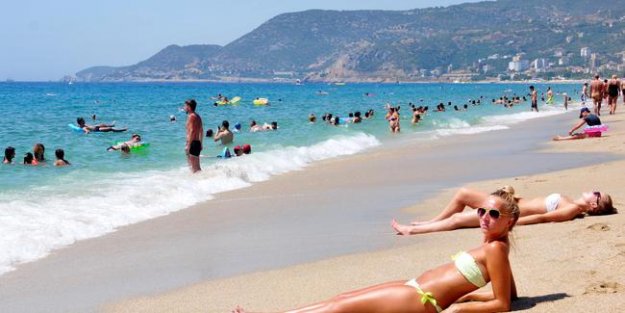 Yurt içinden 9 milyon kişi seyahate çıktı