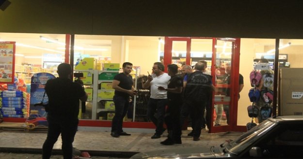 Antalya'da alacak verecek kavgası: 3 yaralı